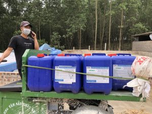 Xử lý mùi chuồng trại bằng EMINA