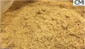 cách ủ cám gạo tưới rau